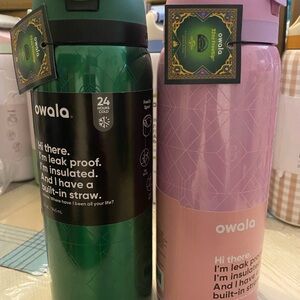 Owala Green and Pink Insulated Water Bottles,   Set